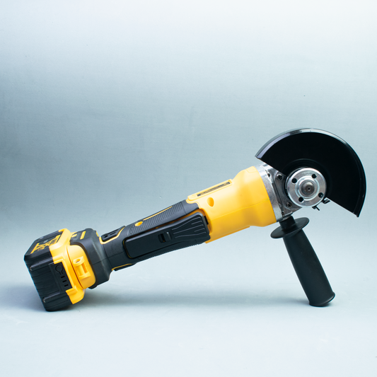 Pulidora Inalambrica DW 128v